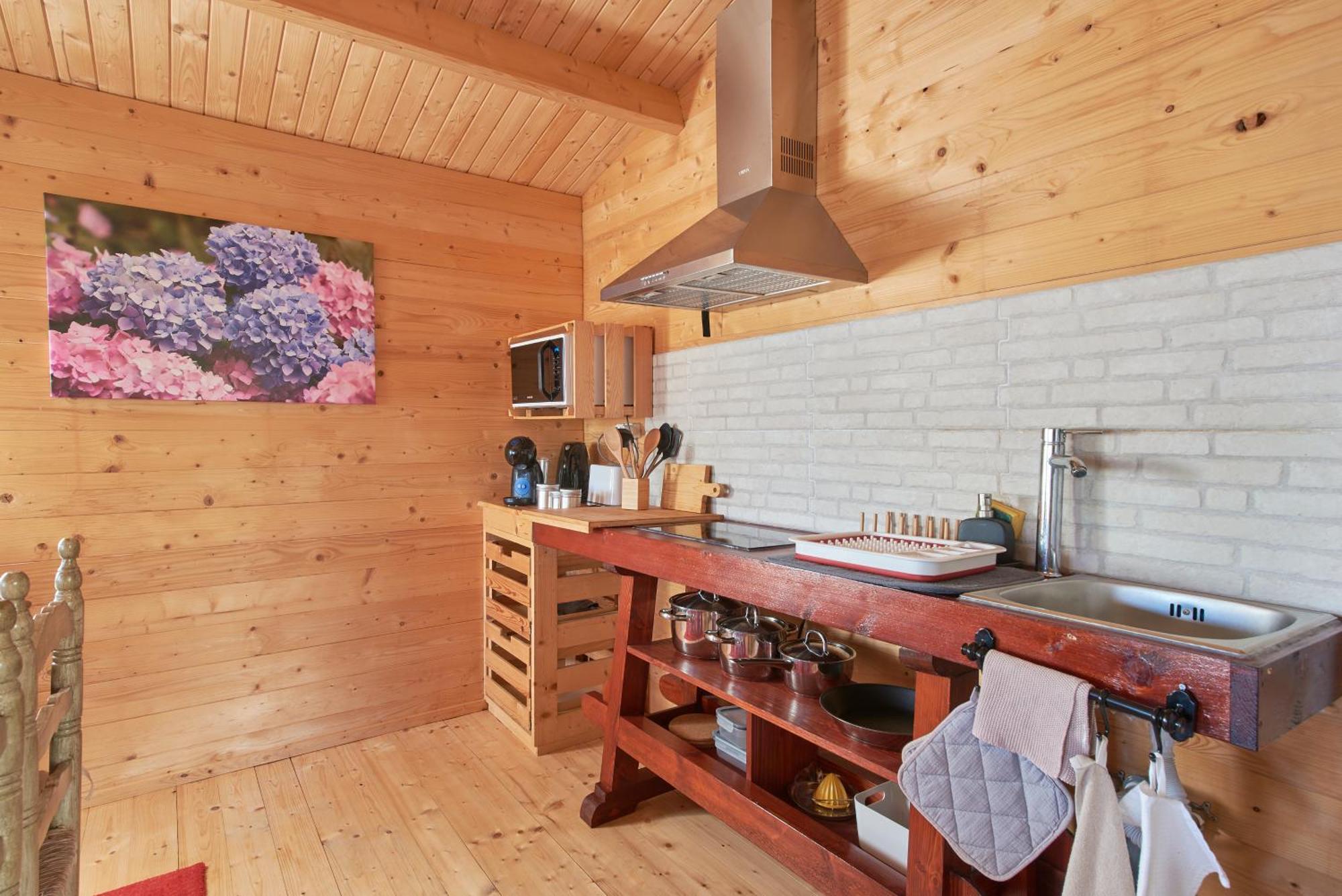 Lakeside Oasis W/ Ac, By Timecooler Chalet *